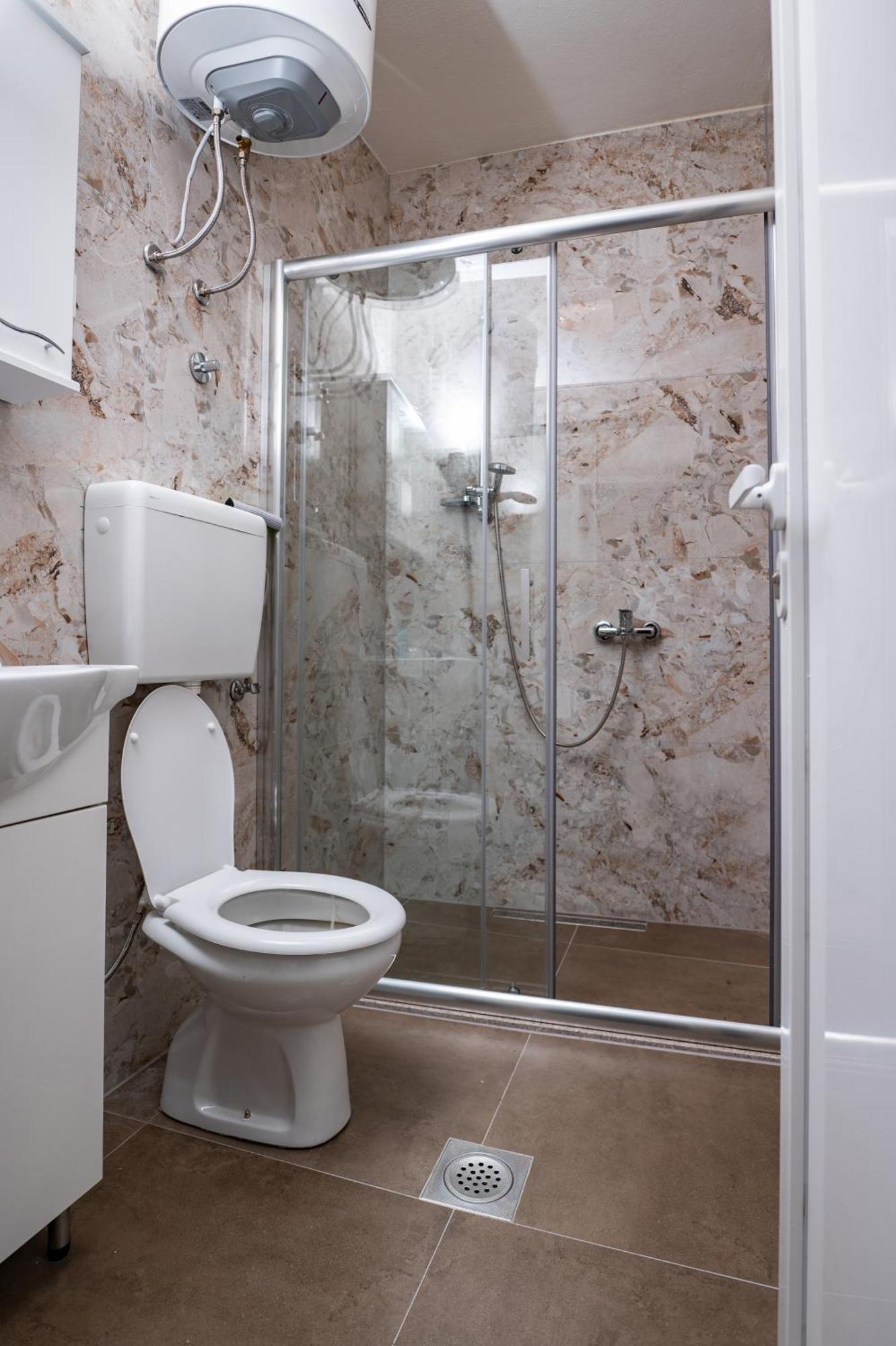 Apartmani Kaan Podgorica Exteriör bild